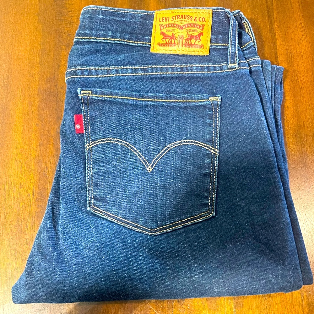 Women’s Levi’s 714, Size 30